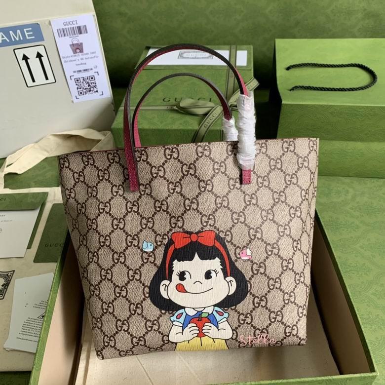 Gucci Handbags 30